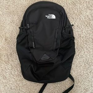 THE NORTH FACE BLACK NEW BACKPACK VAULT